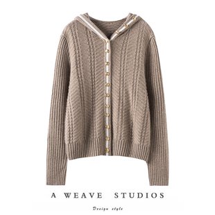 气质百搭上衣 2025新款 复古气质美 设计感小众单排扣羊绒针织开衫