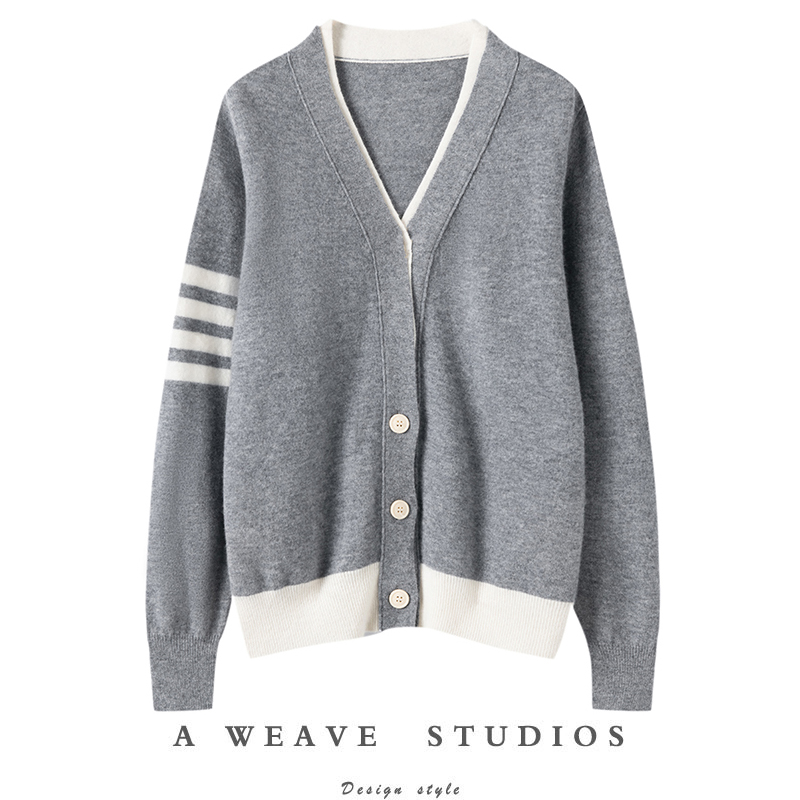 100%纯山羊绒衫复古学院风