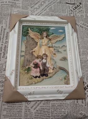 出口过桥守护天使浮雕