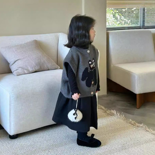 新品 卡通毛线马甲 韩版 女童宽版 宝宝毛线背心 童装 2024秋季