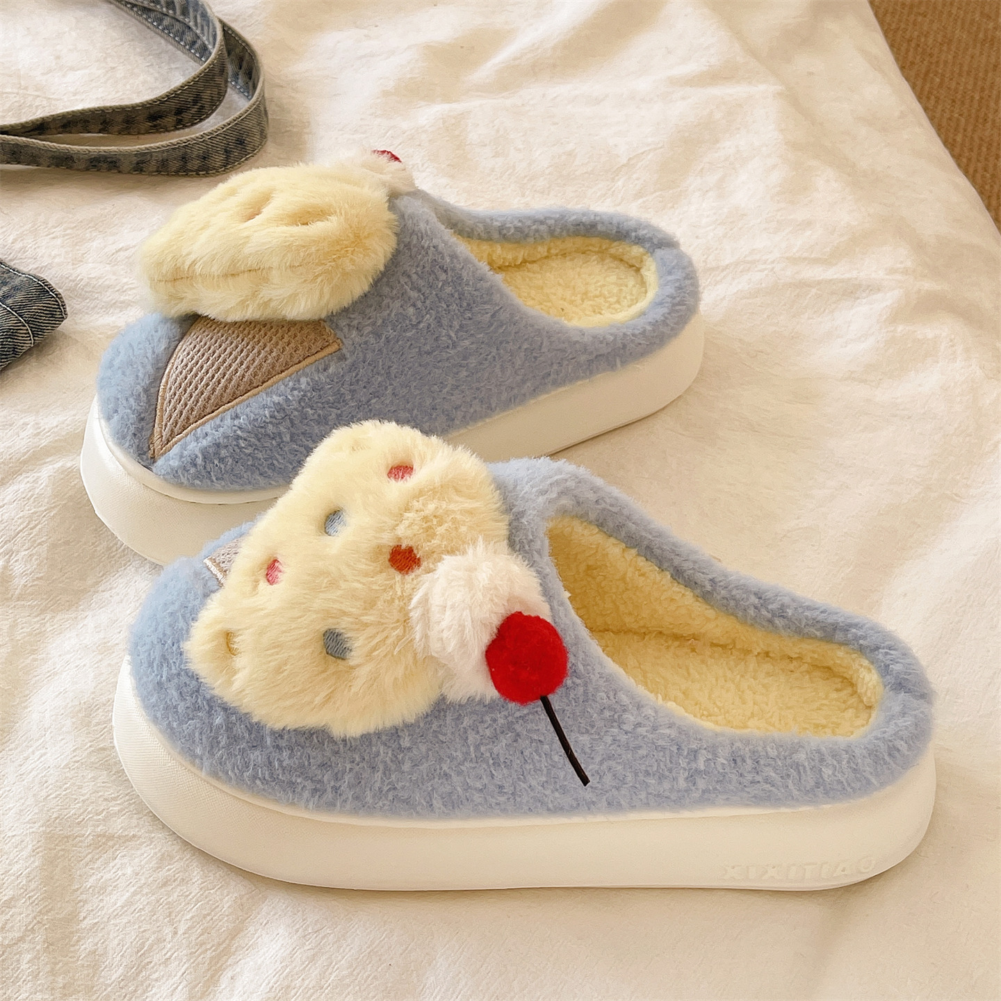 俏绘可爱冰淇淋厚底保暖棉拖鞋