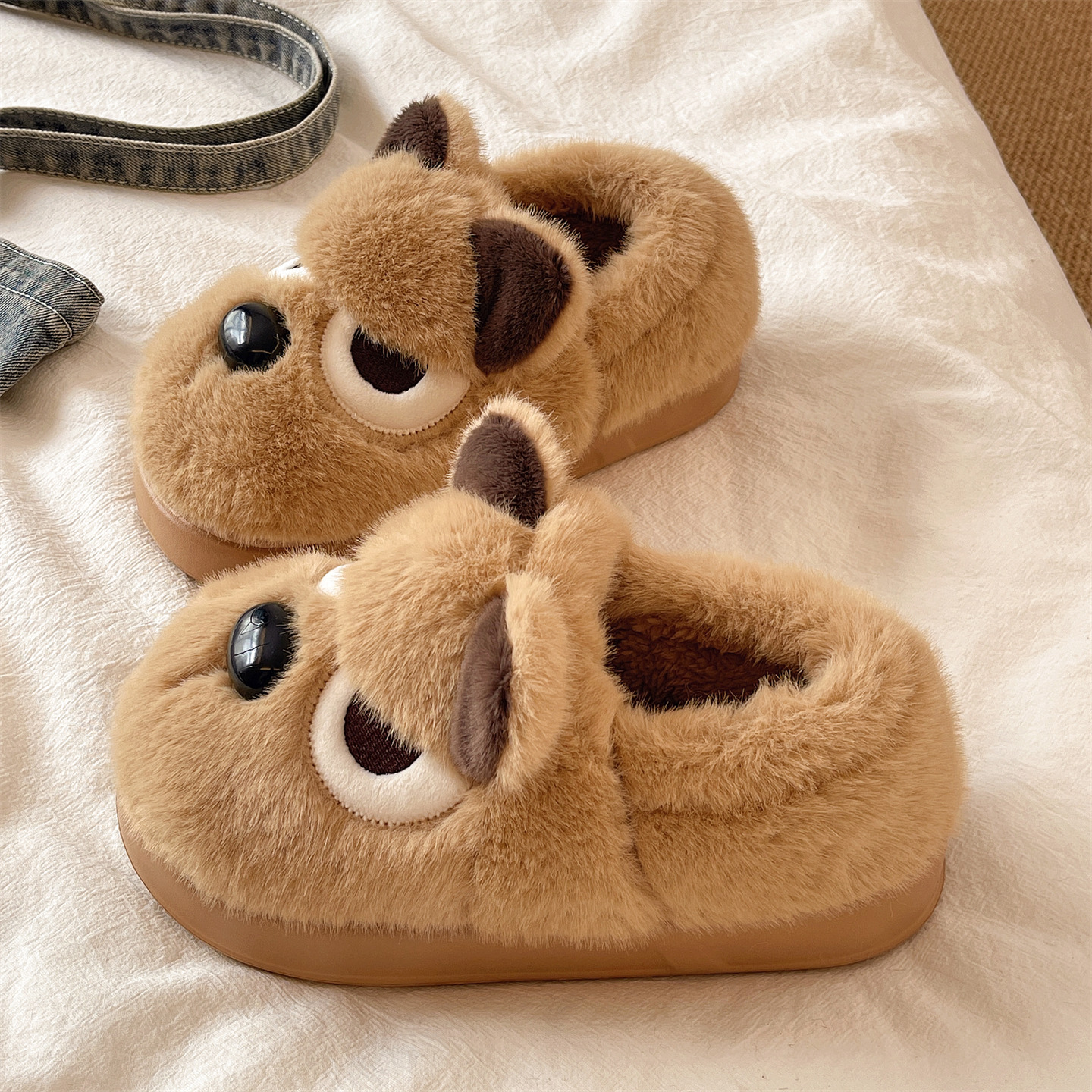 可爱生气小狗棉拖鞋，居家外穿都可以