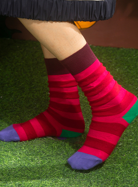 HHCH口海原创设计 复古少女撞色条纹红色大肠中筒袜子