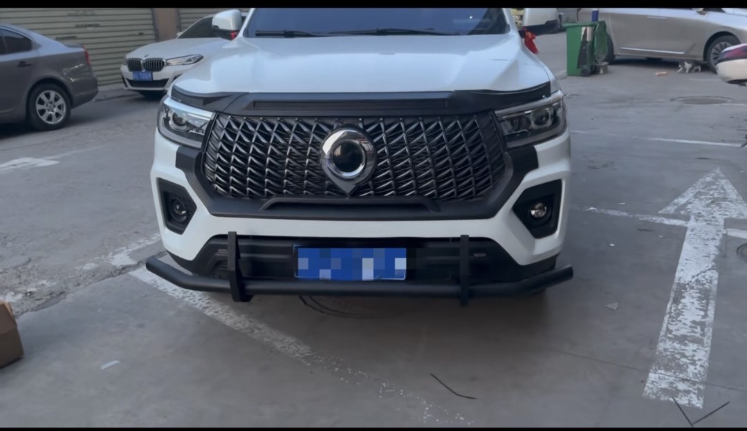 长城炮商用版乘用版金属防撞杠前后保险杠防护杠加厚一字杠改装件