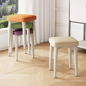 北欧餐椅现代简约书桌椅子家用矮凳可叠放女生化妆椅轻奢饭厅凳子