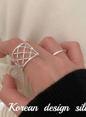 韩国2025秋冬设计师新款 S925纯银ins风重工华夫格宽版戒指高级感