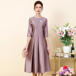 高贵婚礼妈妈宴会礼服平时可穿2025新款春夏年轻丈母娘气质连衣裙