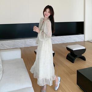 法式木耳边碎花连衣裙女2025春秋新款气质温柔风超仙绝美茶歇长裙图片