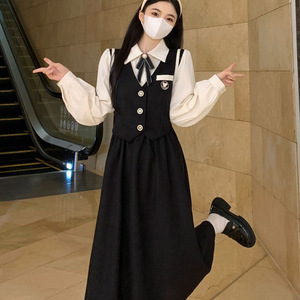 法式学院风假两件黑色连衣裙女春秋2026年新款气质显瘦显高长裙子