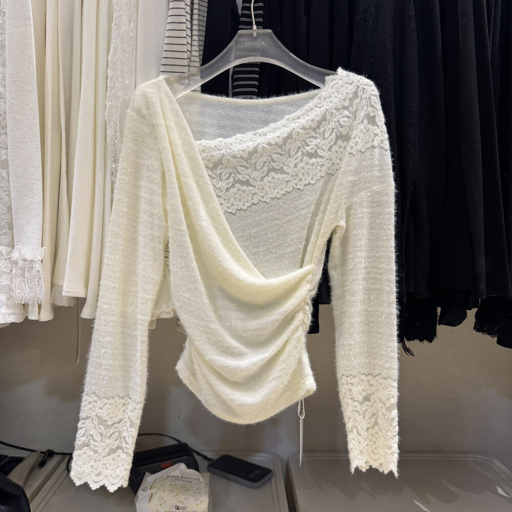 Simida正版2025冬季新款韩版洋气时尚百搭ins设计感露肩蕾丝上衣