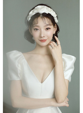 定制法式复古赫本优雅缎面轻婚纱时尚简约超仙新娘出门纱礼服锦年