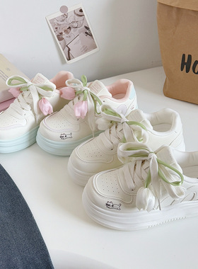 白色面包鞋子休闲郁金香女2026春季爆改原创休闲运动板鞋B3302