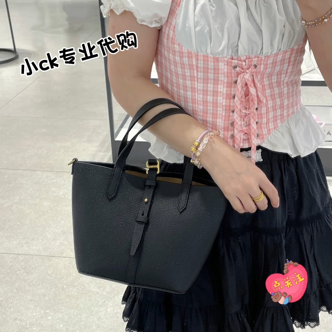 CHARLES&KEITH25秋新款CK2-10151518简约通勤手提水桶包菜篮子包