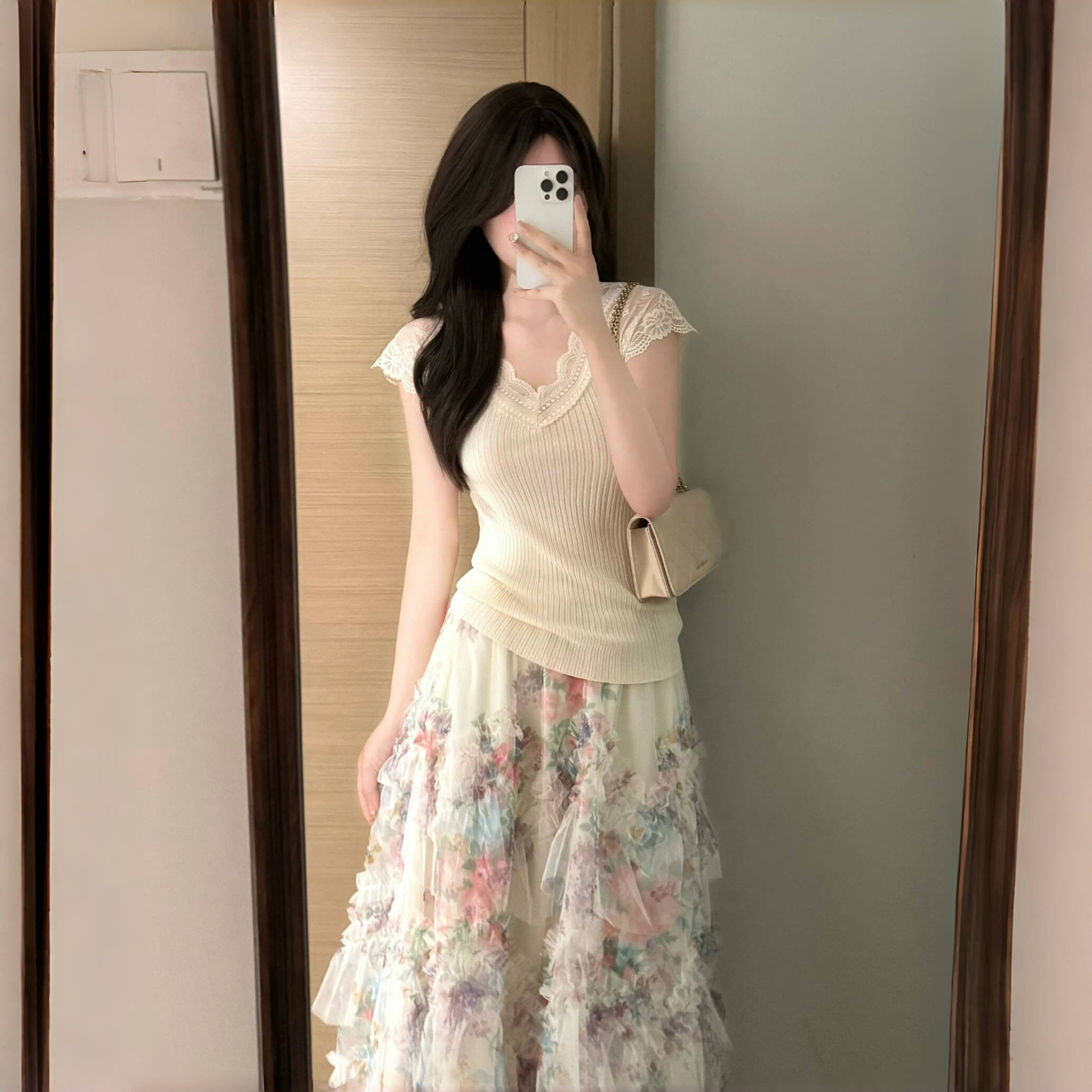 独特漂亮初夏穿搭套装多巴胺碎花网纱半身裙蕾丝小上衣两件套裙子