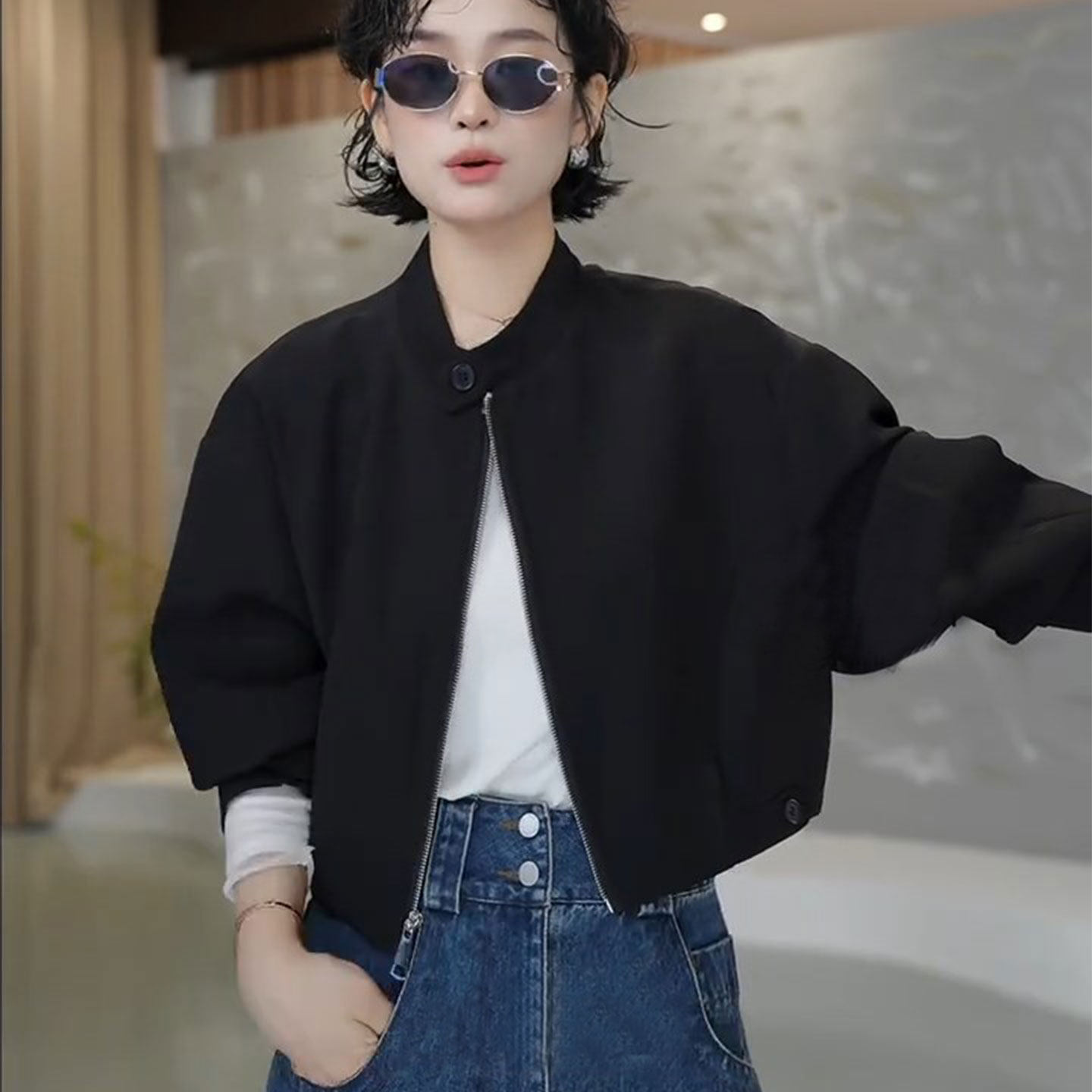 复古高级感黑色短款棒球服外套女2026春秋季新款休闲别致夹克上衣图片