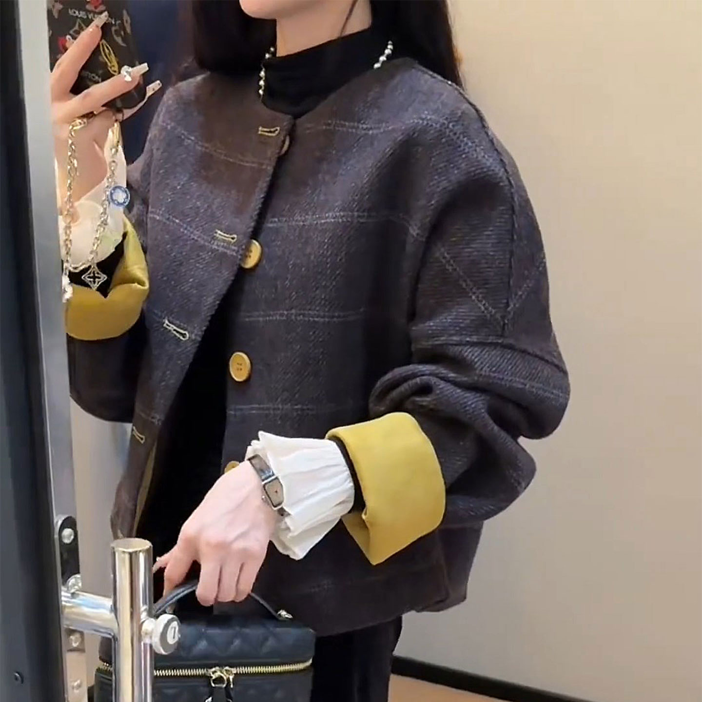 韩系圆领复古格子拼接撞色短外套女2025新款早秋漂亮巨好看的上衣