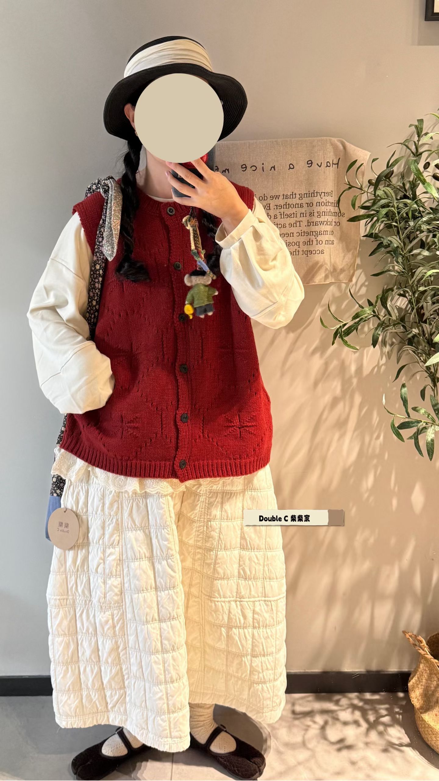 文艺复古2025新款森系雪花针织马甲背心女针织百搭外穿春秋季V领