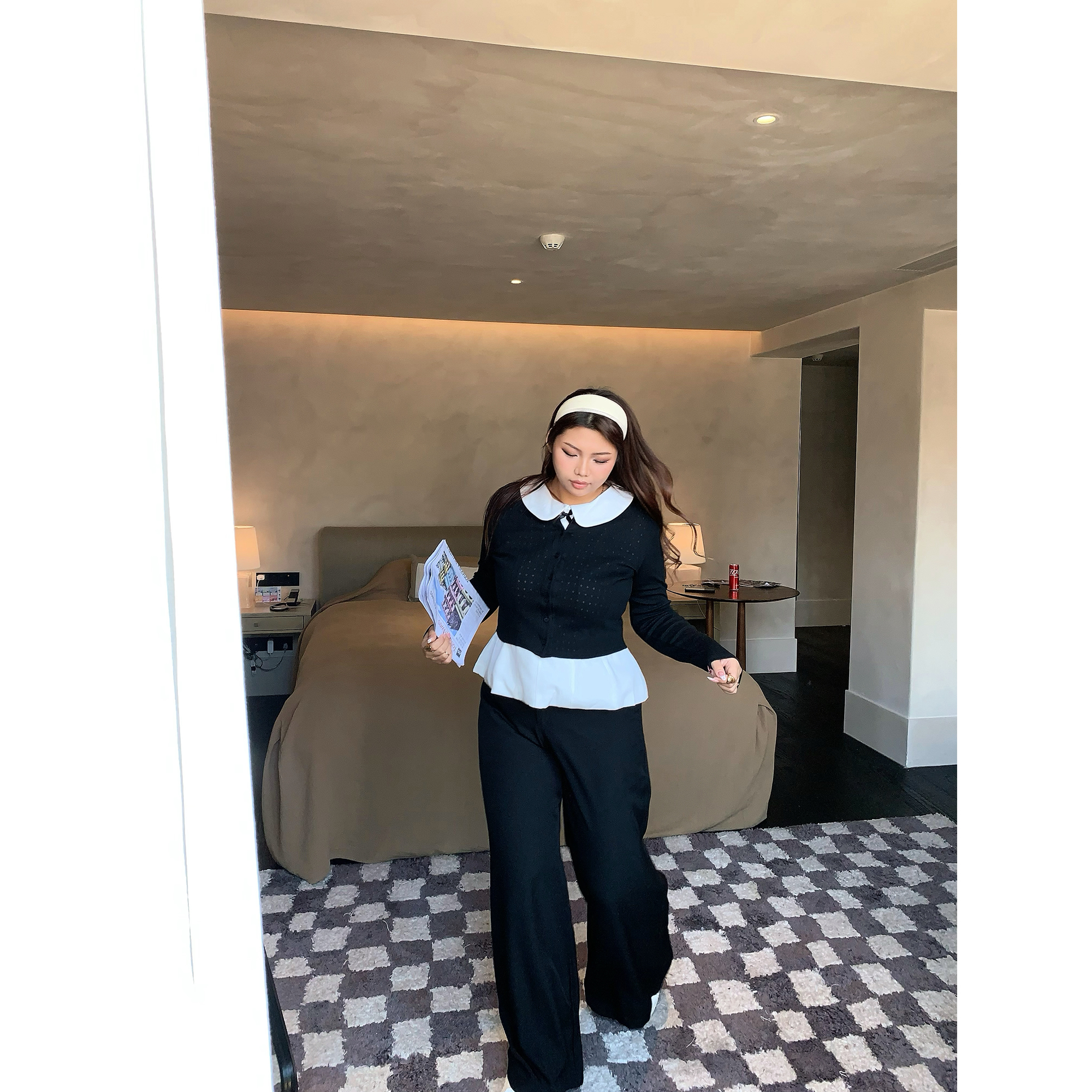 针织开衫娃娃领上衣直筒休闲裤