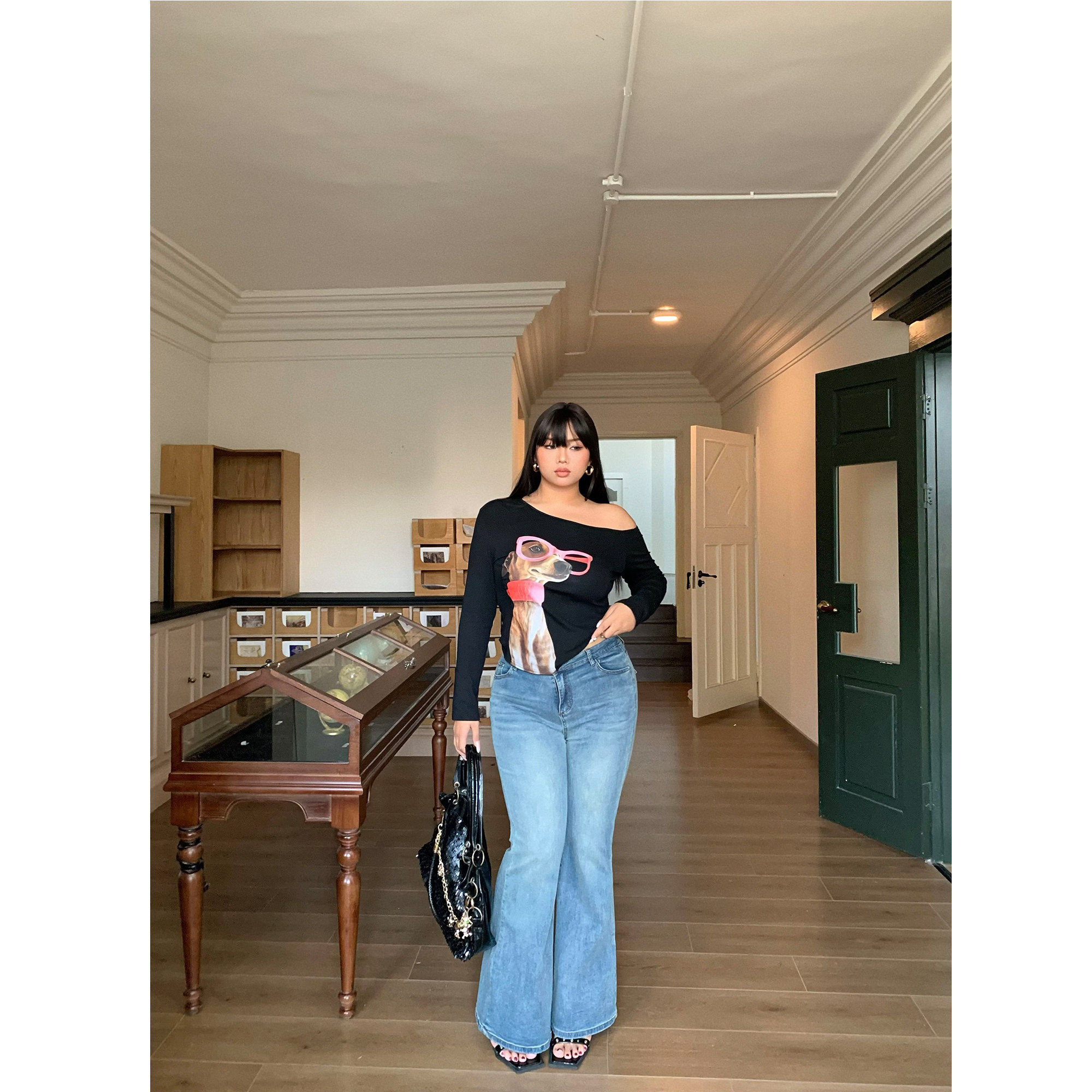 楠哥微胖mm美式复古显瘦喇叭牛仔裤女2026新款大码高腰不贴腿裤子
