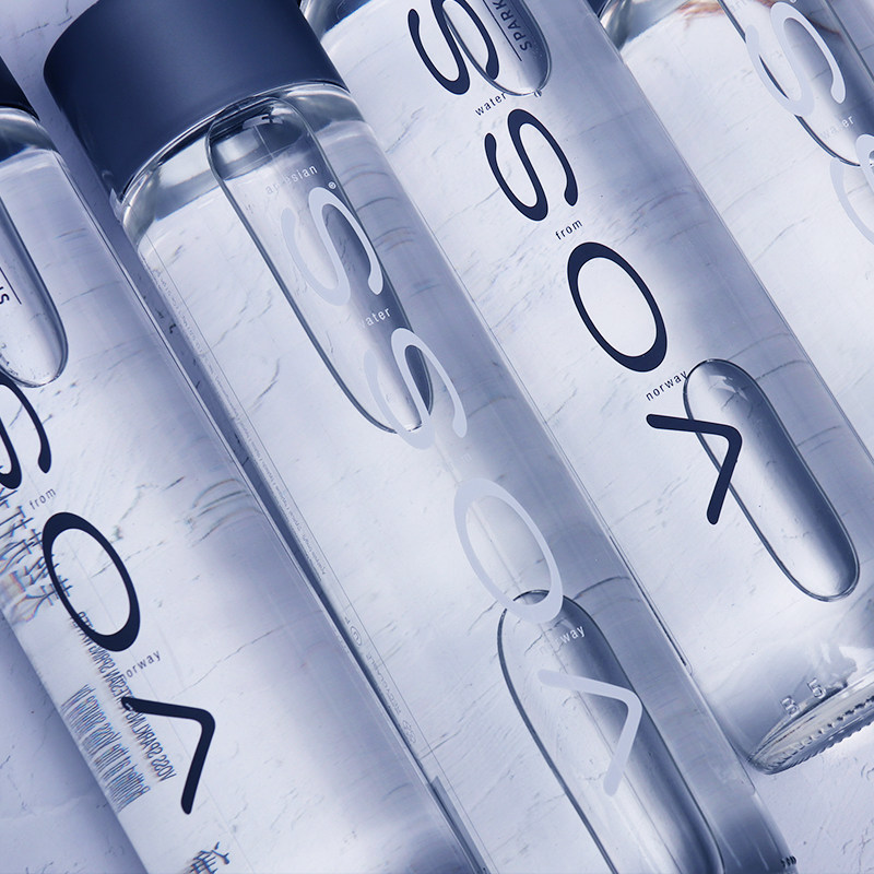 voss矿泉水玻璃瓶500ml*24瓶/整箱天然碱性水挪威进口芙丝矿泉水