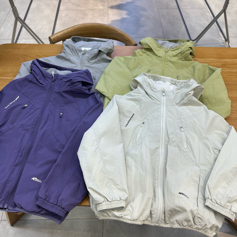 童装男童冲锋衣外套春秋款2026户外防水上衣儿童新款防风春装潮酷