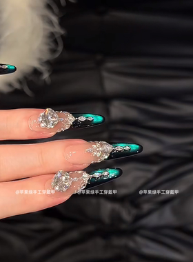 【极夜星空】秋冬显白纯手工穿戴甲高级感ins风气质显白拆卸美甲