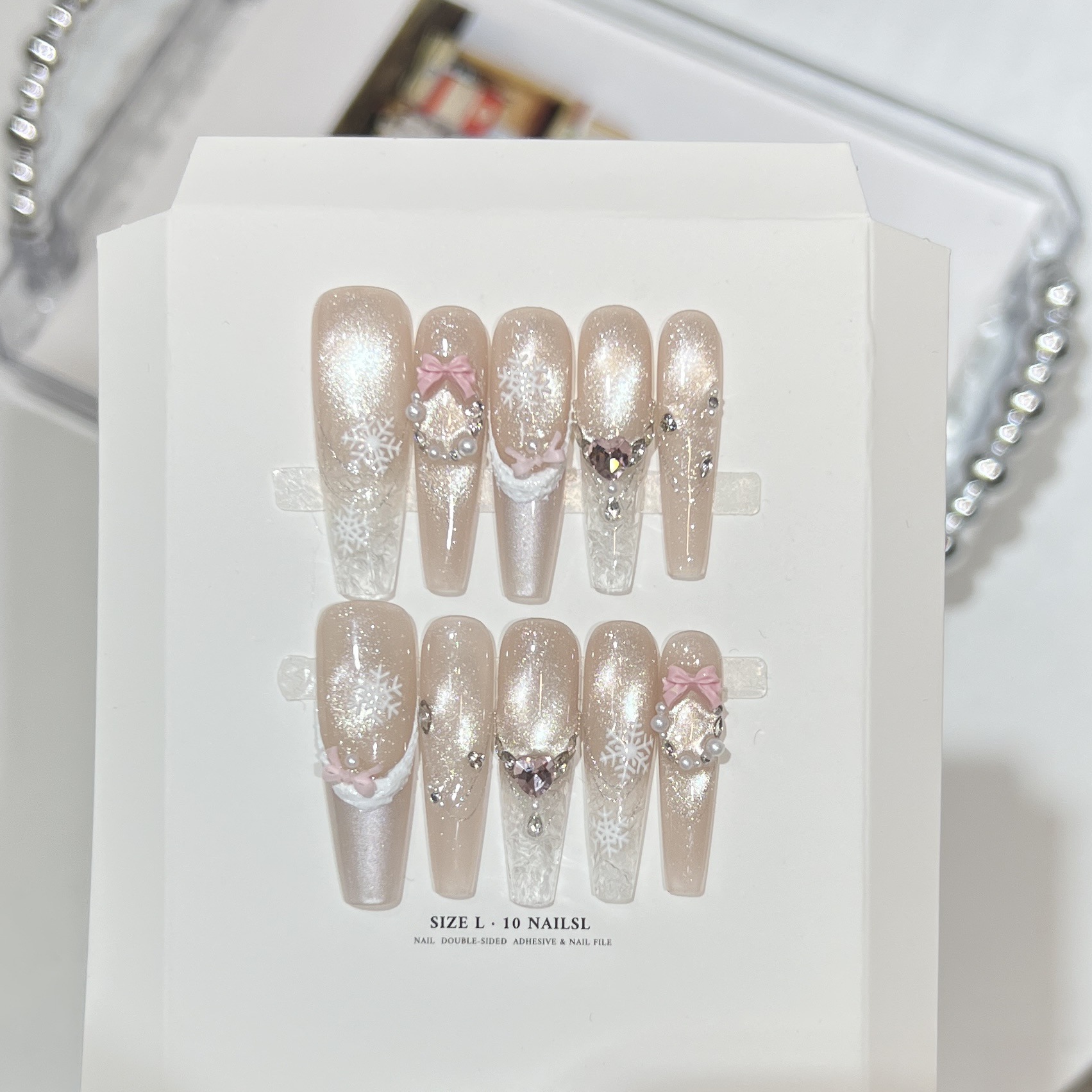 【冰萃雪花】圣诞穿戴甲甲片猫眼法式高级氛围感蝴蝶结美甲