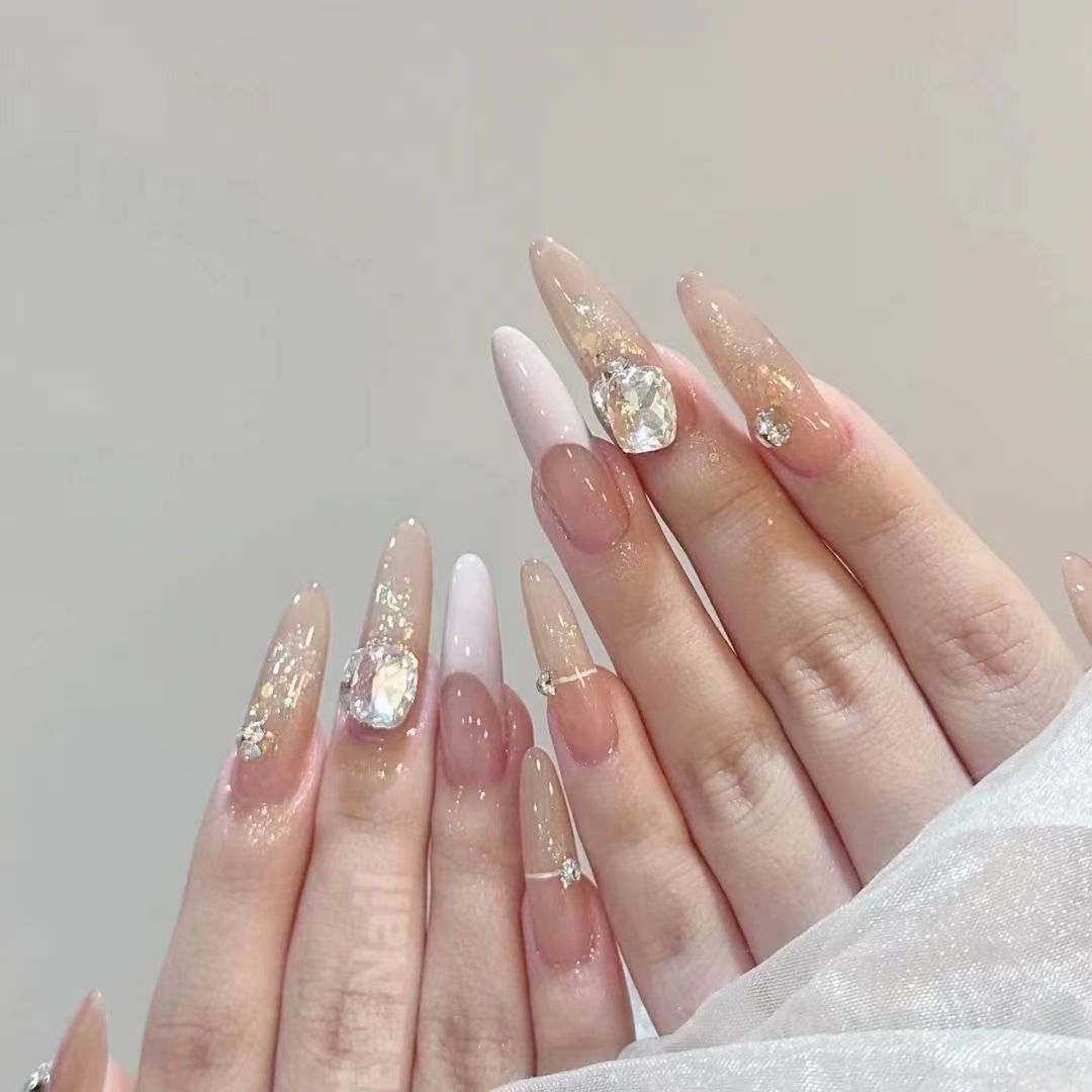 法式公主风镶钻纯手工穿戴甲气质温柔简约轻奢学生新娘可拆卸婚甲