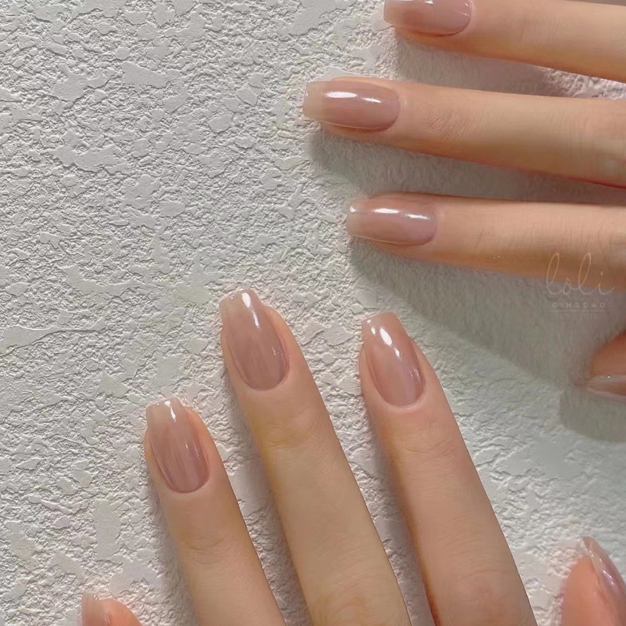 海莉同款穿戴甲白手工白月光穿戴美甲裸色穿戴甲假指甲小灯泡美甲