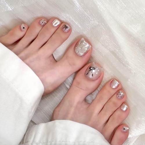 miu系脚甲 纯手工光疗穿戴甲赫本风猫眼波点蝴蝶结高级脚趾甲脚甲