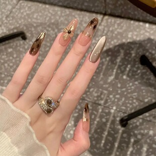 金属立体雕花琥珀晕染ins风纯手工穿戴甲秋冬短款美甲贴片假指甲