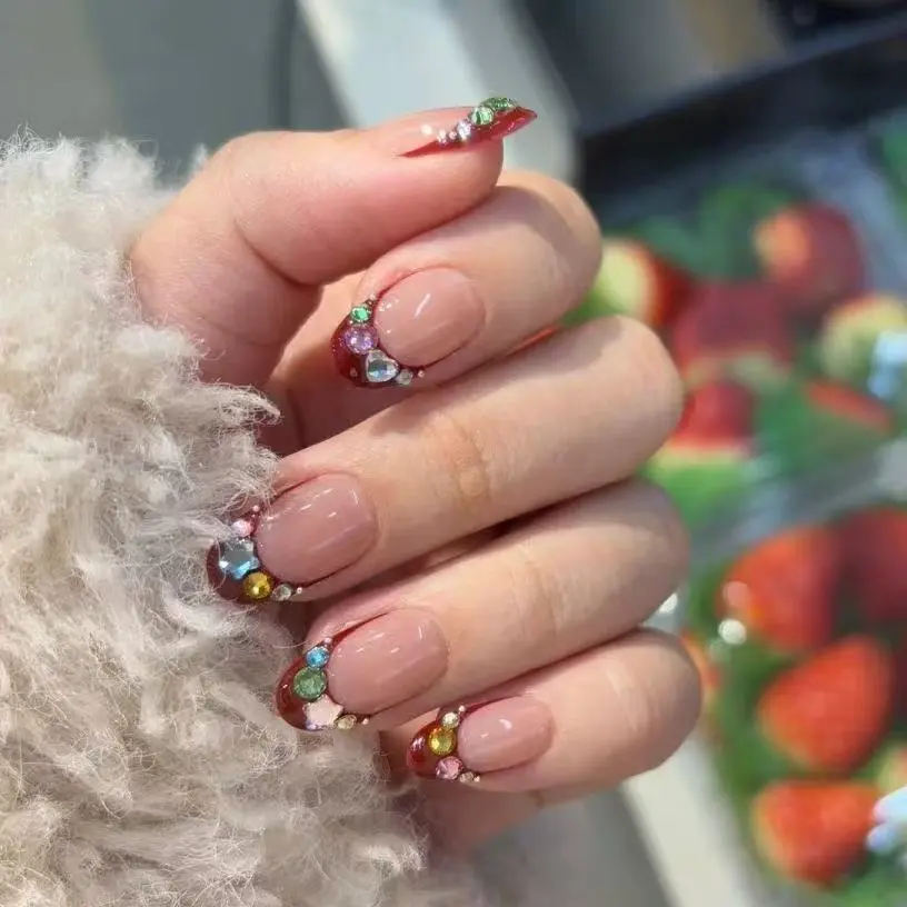 手工穿戴甲安可拉红复古多巴胺钻爆闪高级感显白ins小众学生美甲