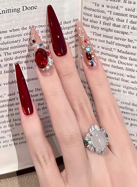 纯手工穿戴甲高级感秋冬酒红色猫眼新年美甲片欧美轻奢假指甲贴片