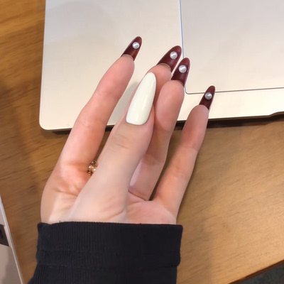 【还珠】天奴红底cl高跟鞋秋冬氛围感纯手工穿戴甲中长款美甲贴