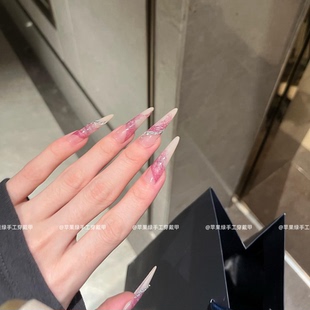 长尖拼钻温柔风美甲 纯手工穿戴甲高级感显白2025新款 蕾丝紫啧