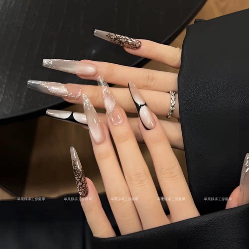 漫步云端高级感纯手工穿戴甲片猫眼手绘不规则条纹气质美甲玻璃珠