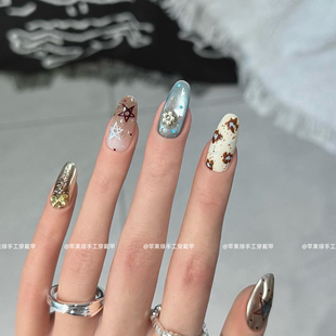 【圣蓝星】秋冬新款个性甜酷穿戴甲甲片蓝色猫眼手绘美甲短款甲片