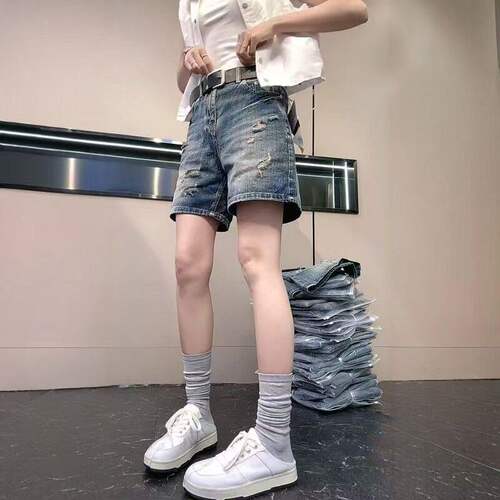 梨形身材破洞四分牛仔短裤子女夏季新款高腰显瘦气质百搭A字热裤