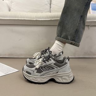 炸街灰色运动休闲鞋 爆款 女秋冬小个子增高2025新款 超火厚底老爹鞋