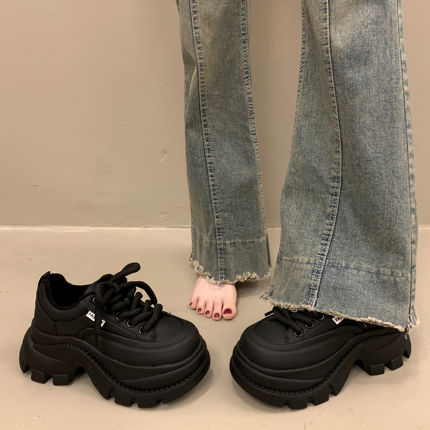 欧货老爹鞋女秋冬季显脚小运动鞋