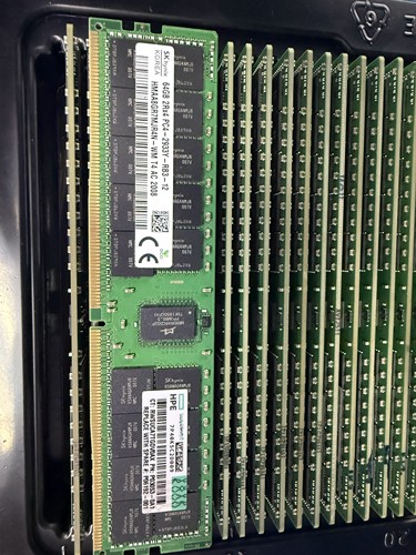 HPE P00930-B21 P03053-0A1 P06192-001 64GB 2RX4 PC4-2933内存