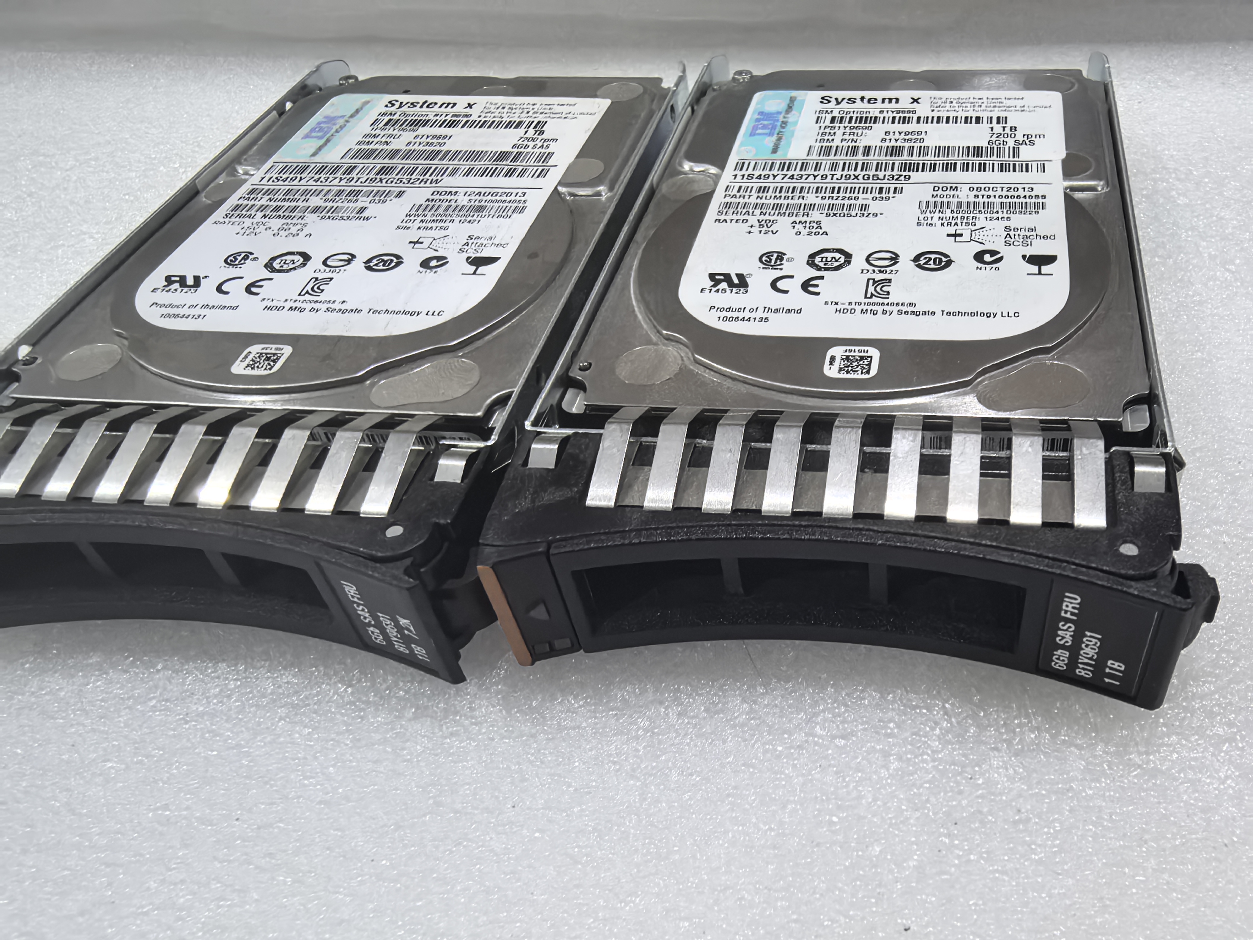 IBM 1T SAS 2.5寸81Y9690 81Y9691  X3650 M3 M4服务器硬盘