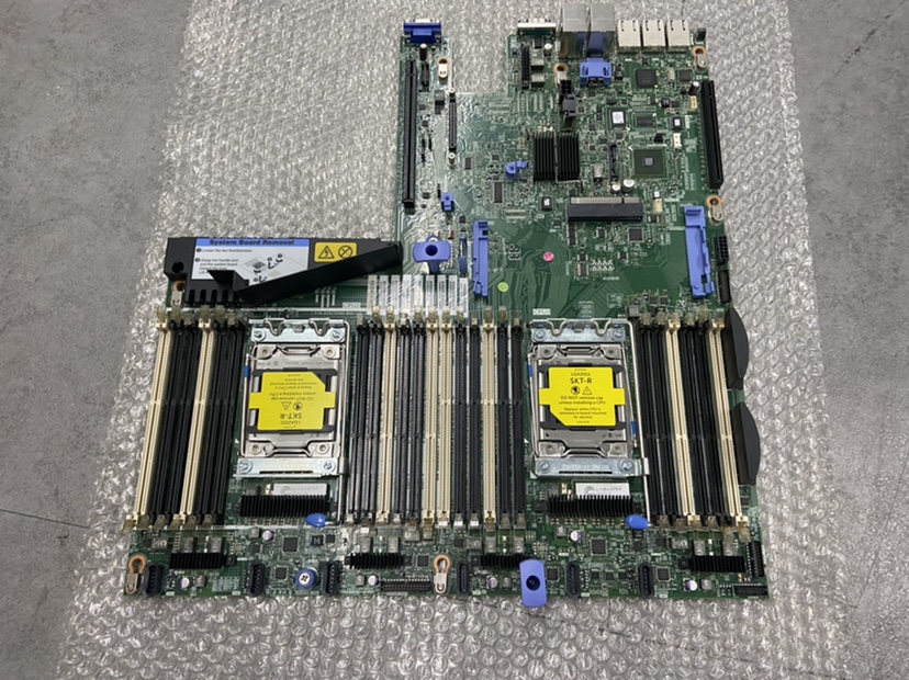 IBM3550M400J6192支持V1V2CPU