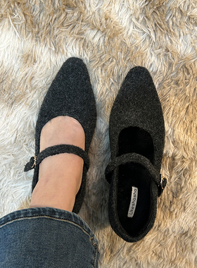 方头呢子灰色粗跟单鞋女冬季款法式气质加绒晚晚高跟玛丽珍毛毛鞋