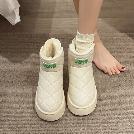 厚底雪地靴女皮毛一体短款2024新款冬季靴子加绒加厚白色面包棉鞋