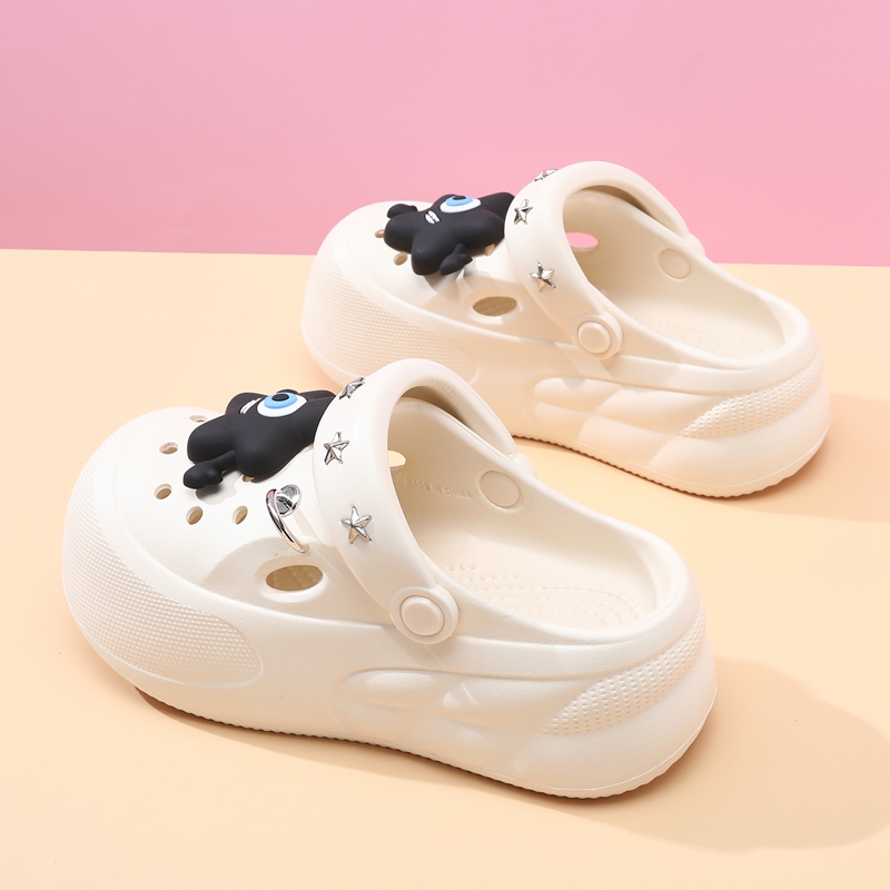 洞洞鞋女款外穿2025夏季新款