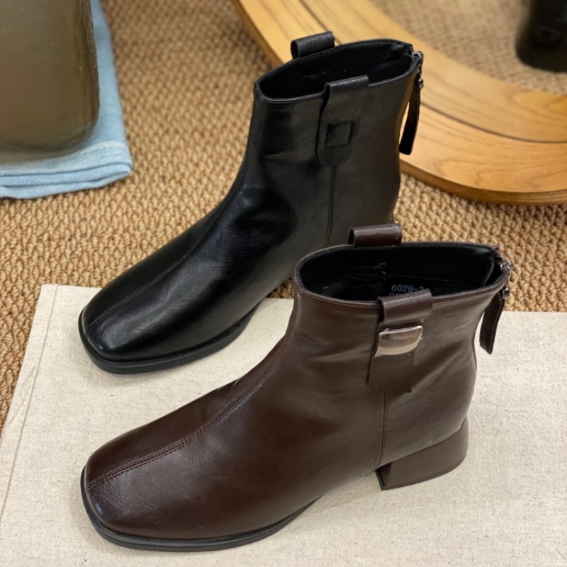 2025新款防滑舒适时尚休闲鞋