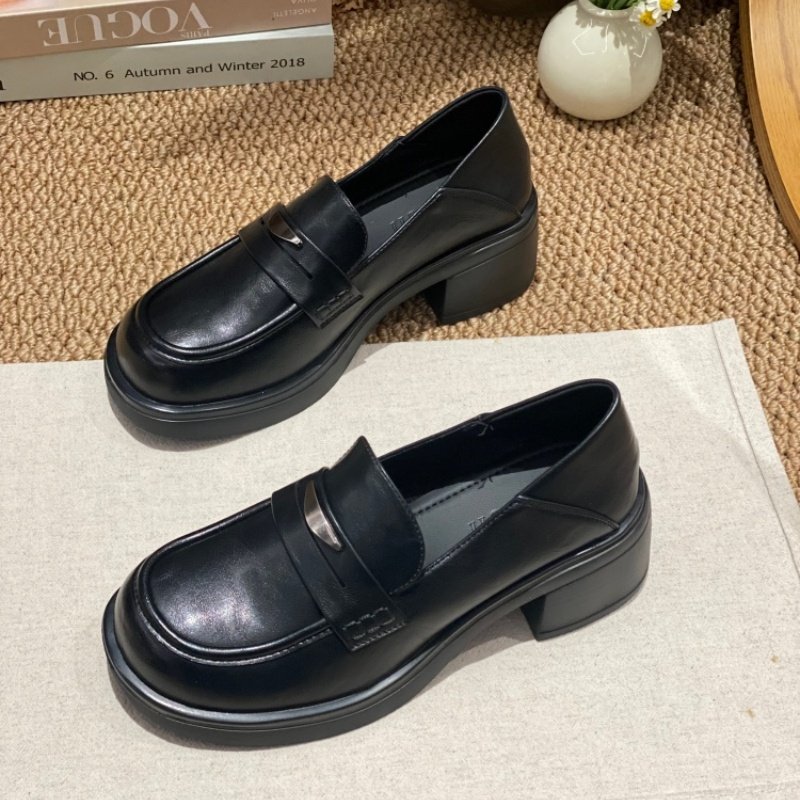 英伦风乐福鞋女2026春季新款黑色低跟学院风粗跟深口单鞋通勤百搭,女鞋,深口单鞋,淘宝优惠券,粉丝福利购,淘宝优惠卷