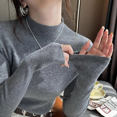 灰色打底衫女早秋2025新款黑色针织上衣内搭羊毛衫秋冬半高领毛衣