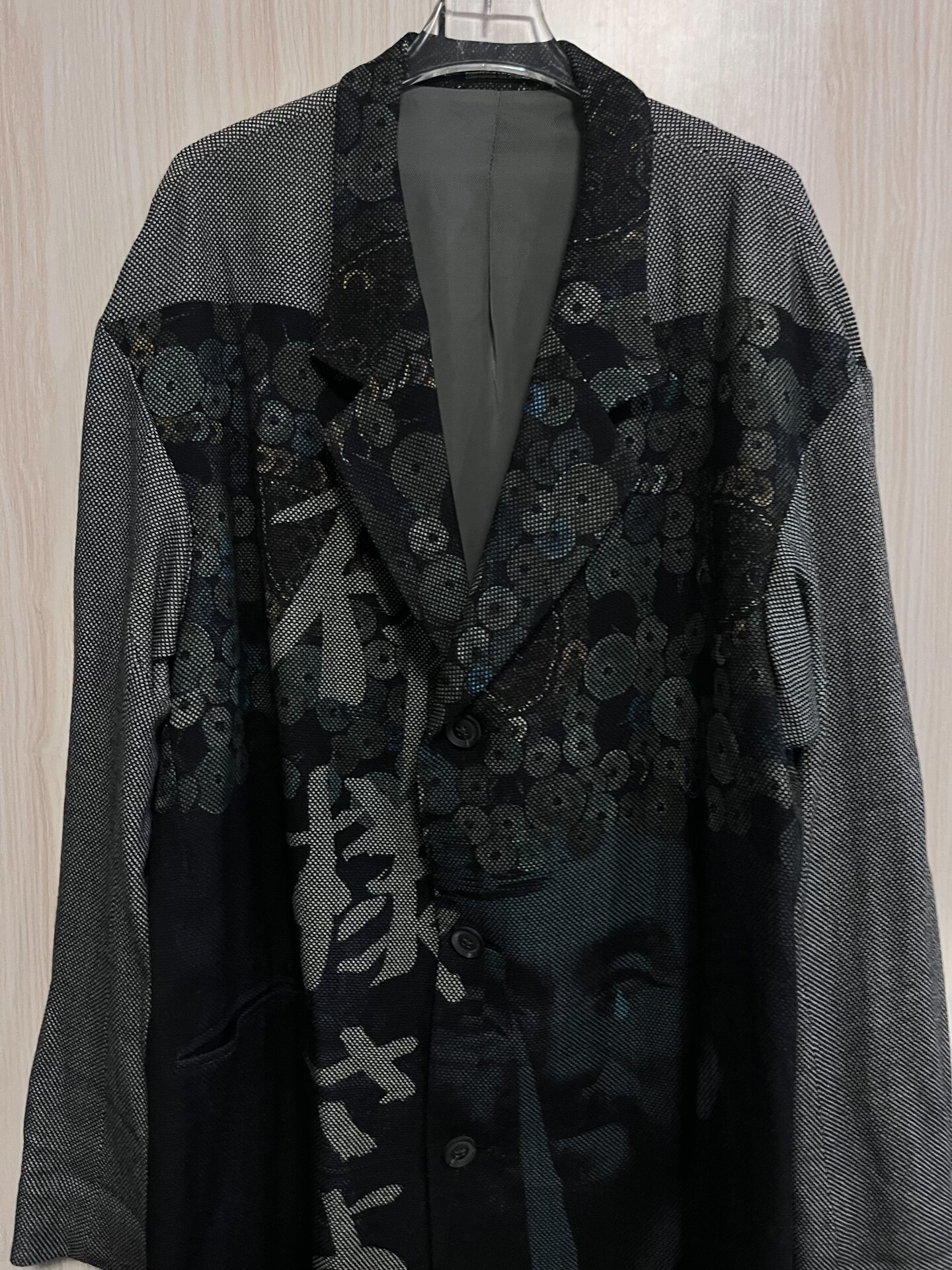Yohji Yamamoto AW18 Long Coat — detail